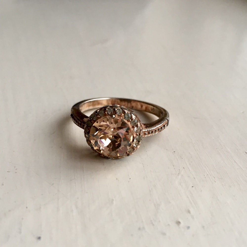 🍂🍁Rose Gold Gemstone Ring